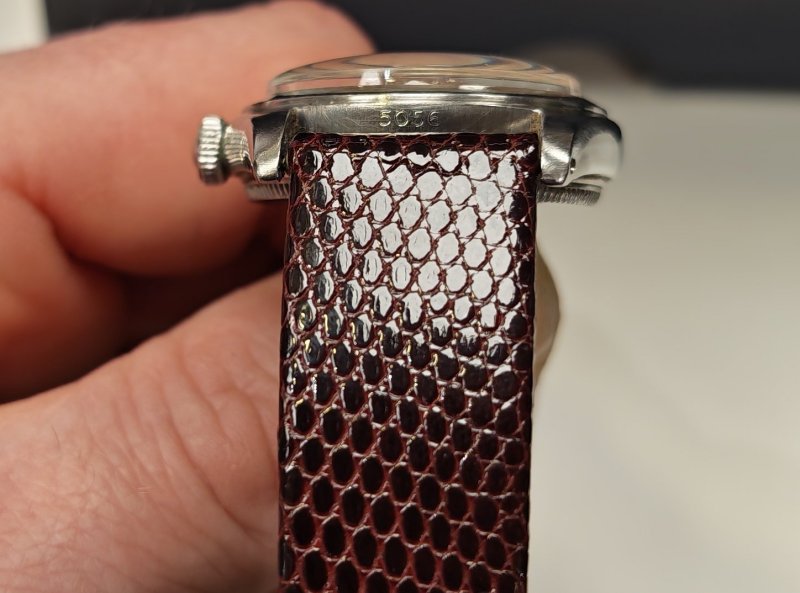 lpicture of the ocation of serial number and model number on a Rolex Oyster watch